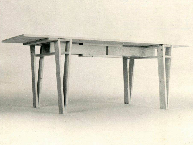 La table by Enzo MARI